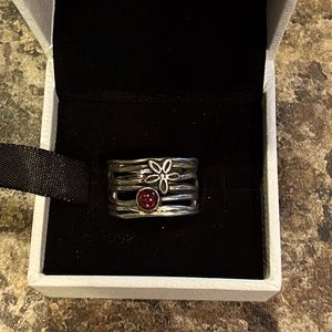 925 Sterling Artisan Ring - size 6.5